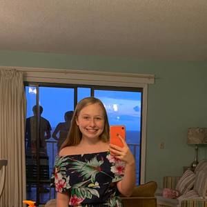 Meet your Posher, Alysta